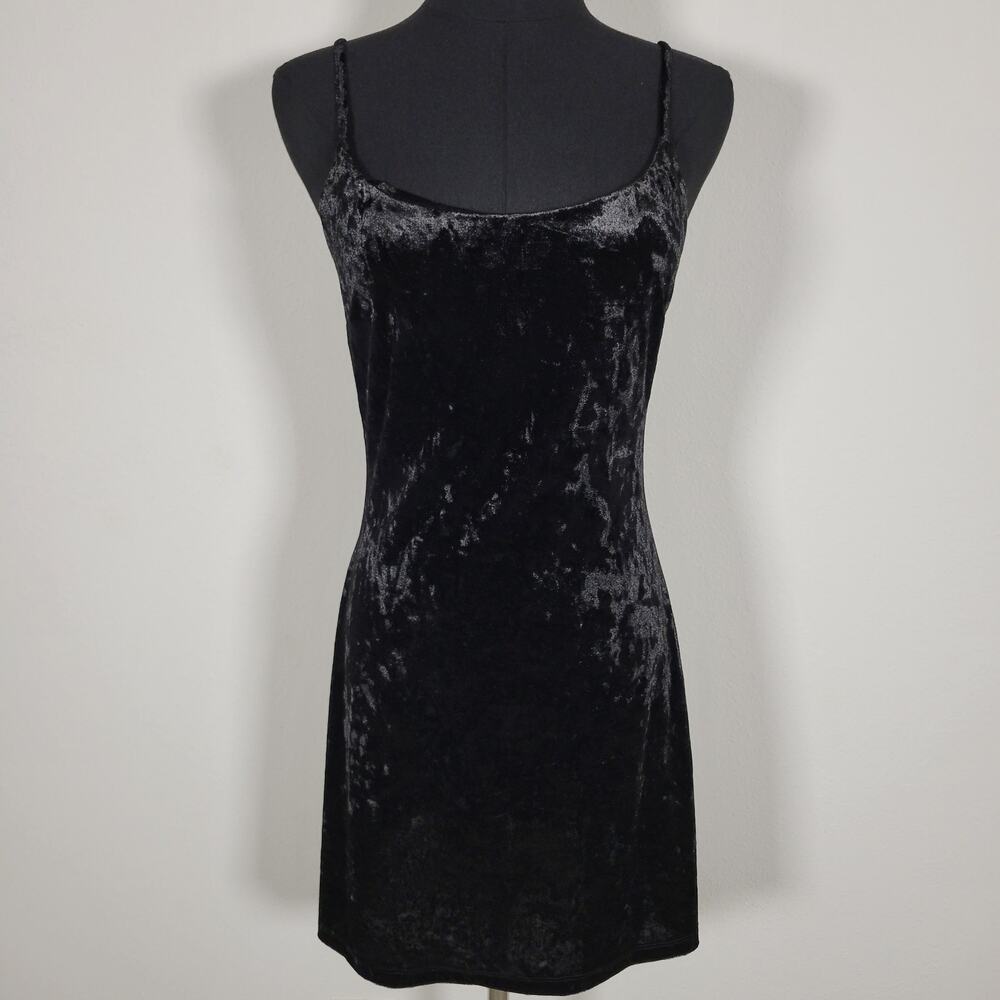 Forever 21 Black Crushed Velvet Mini Dress Medium Spaghetti Strap Y2K 90s